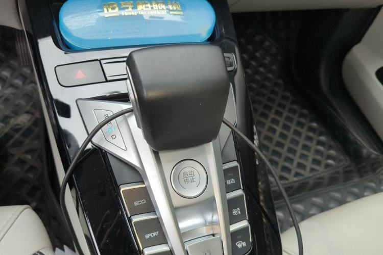 Used BYD Yuan Pro 2021 401 km Deluxe Version Gear Lever