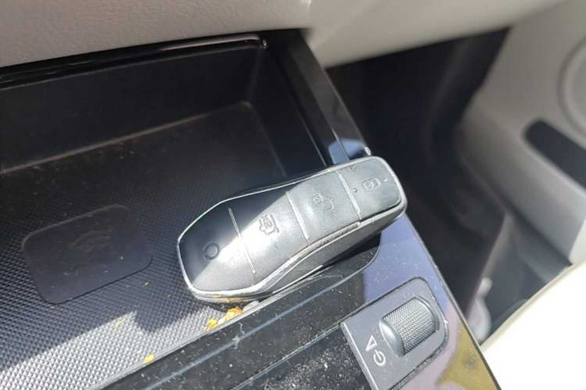 Used BYD Yuan Pro 2021 401 km Deluxe Version Interior 1