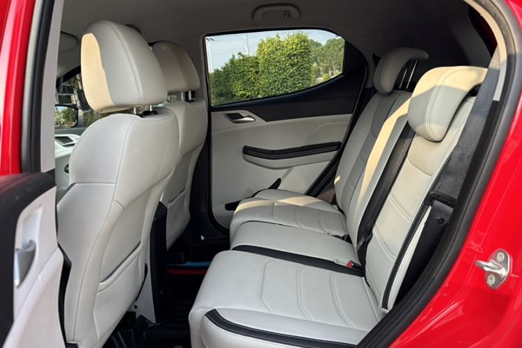 Used BYD Yuan Pro 2021 401 km Luxury Version Interior 2