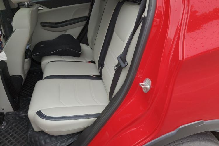 Used BYD Yuan Pro 2021 401 km Deluxe Version Interior 4
