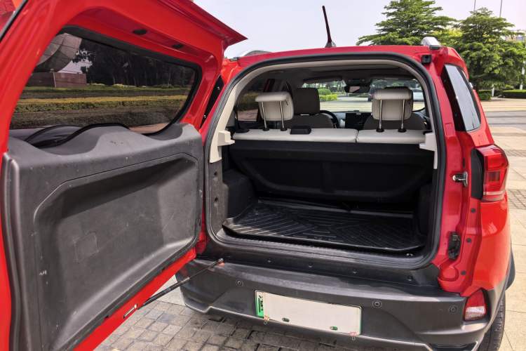 Used BYD Yuan Pro 2021 401 km Deluxe Version Interior 5