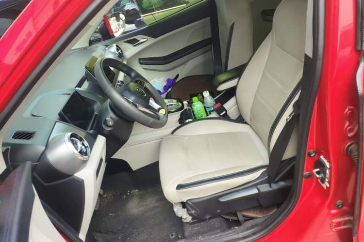 Used BYD Yuan Pro 2021 401 km Luxury Version Left Front Seat