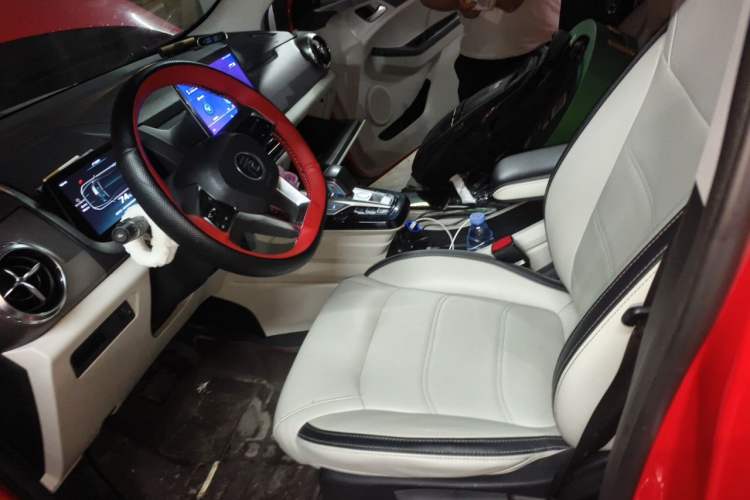 Used BYD Yuan Pro 2021 401 km Luxury Version Left Front Seat