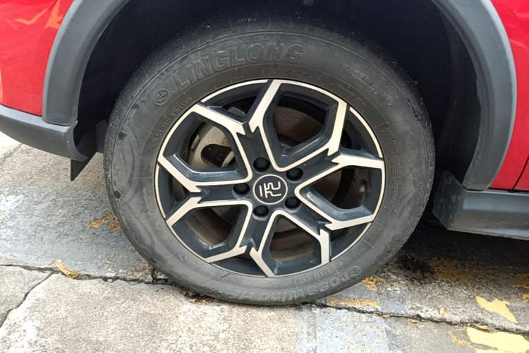 Used BYD Yuan Pro 2021 401 km Deluxe Version Left Front Wheel Hub