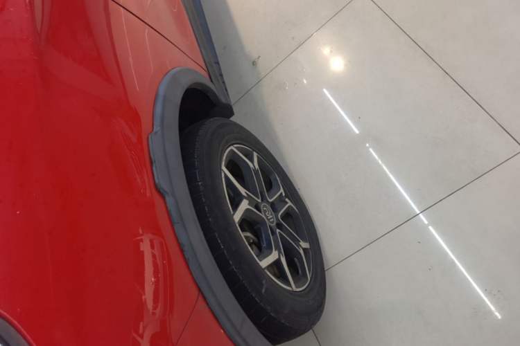 Used BYD Yuan Pro 2021 401 km Deluxe Version Left Front Wheel Hub