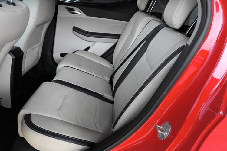 Used BYD Yuan Pro 2021 401 km Deluxe Version Left Rear Seat