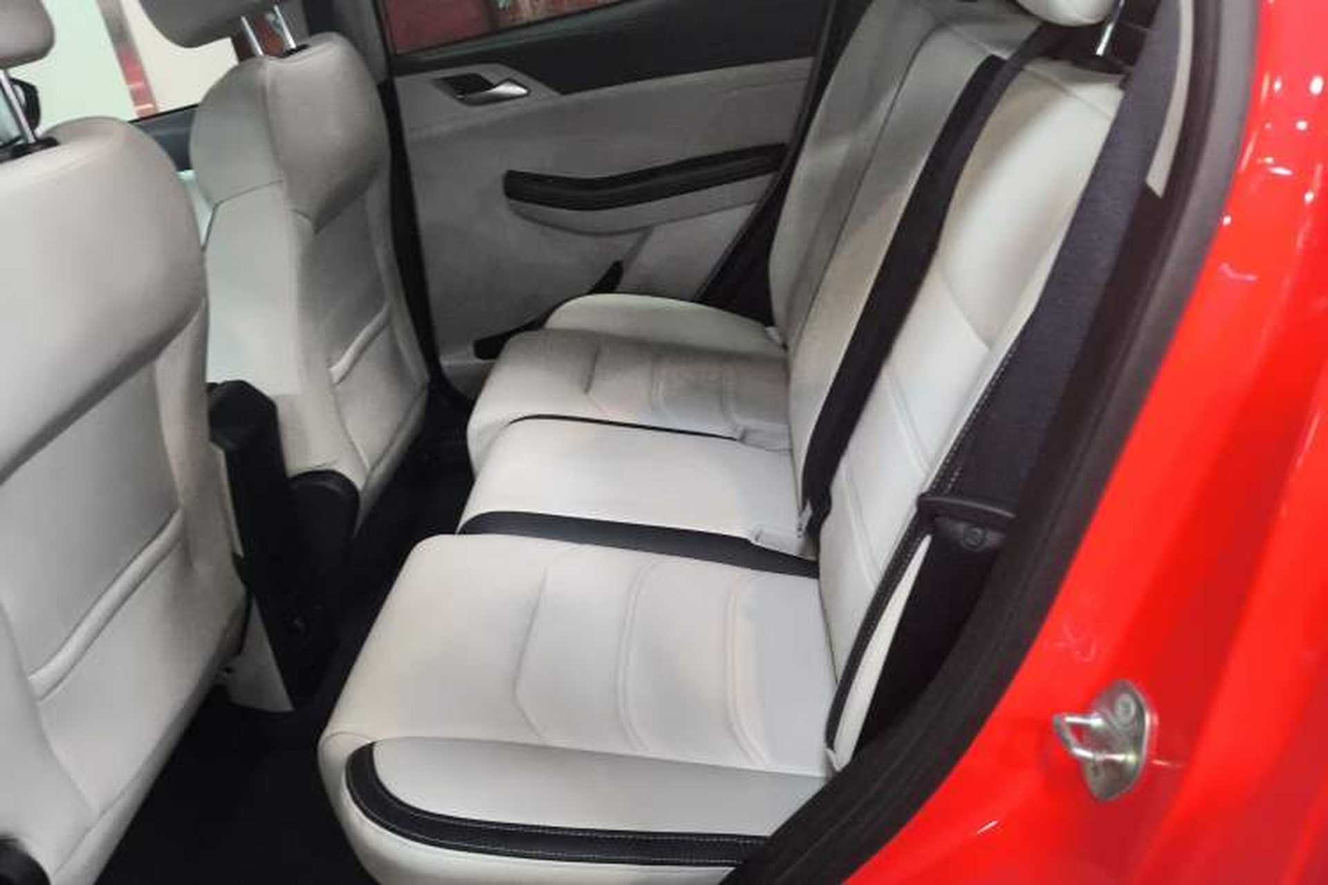 Used BYD Yuan Pro 2021 401 km Deluxe Version Left Rear Seat