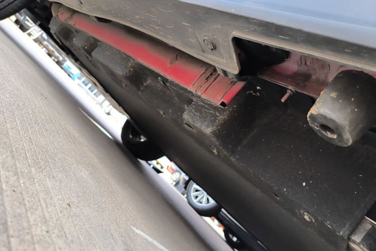 Used BYD Yuan Pro 2021 401 km Deluxe Version Left Side Sill