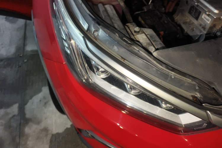 Used BYD Yuan Pro 2021 401 km Luxury Version Right Front Headlight