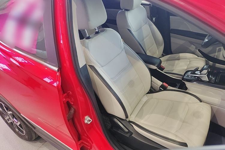 Used BYD Yuan Pro 2021 401 km Luxury Version Right Front Seat