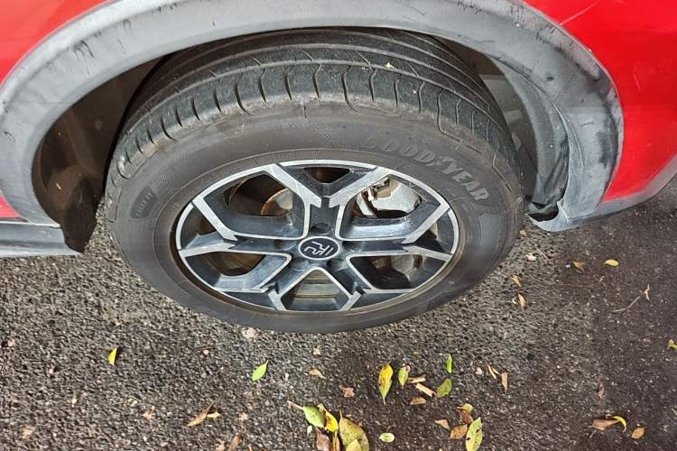 Used BYD Yuan Pro 2021 401 km Luxury Version Right Front Wheel Hub