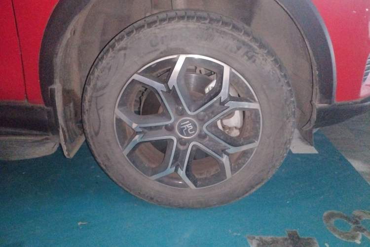 Used BYD Yuan Pro 2021 401 km Luxury Version Right Front Wheel Hub
