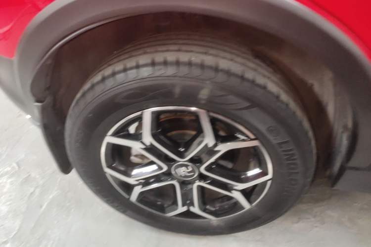 Used BYD Yuan Pro 2021 "Love for a Lifetime" Edition Right Rear Wheel Hub