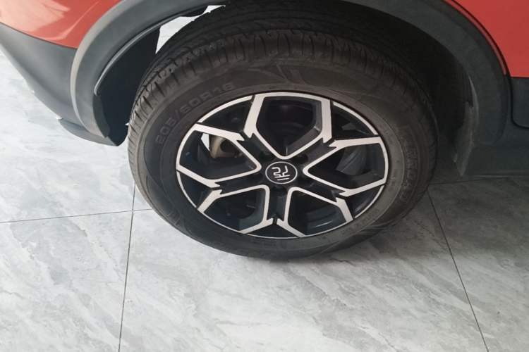 Used BYD Yuan Pro 2021 401 km Deluxe Version Right Rear Wheel Hub