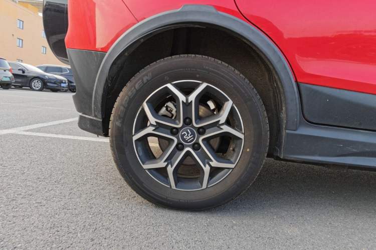 Used BYD Yuan Pro 2021 401 km Deluxe Version Right Rear Wheel Hub