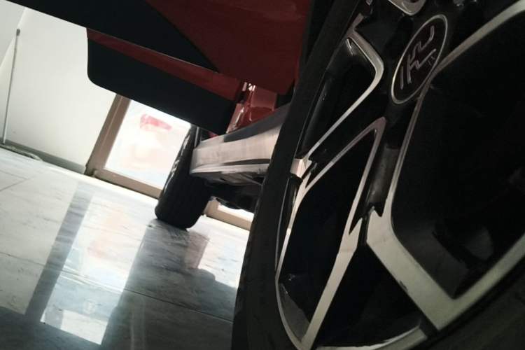 Used BYD Yuan Pro 2021 401 km Deluxe Version Right Side Sill