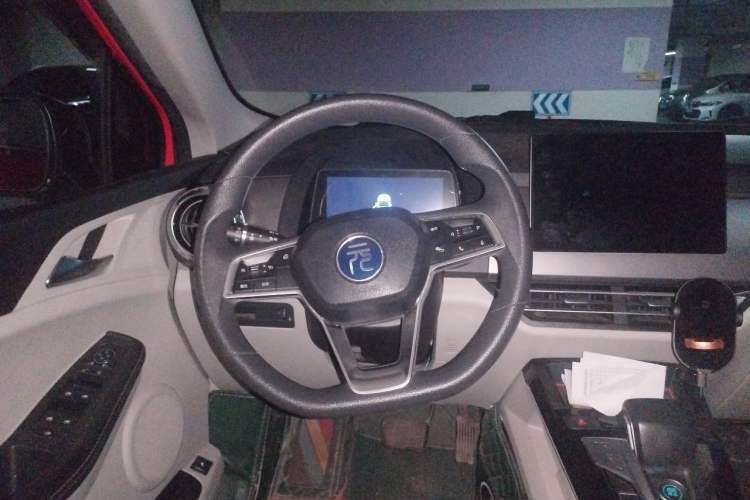 Used BYD Yuan Pro 2021 401 km Luxury Version Steering Wheel