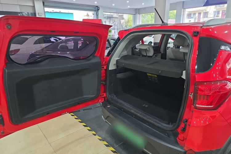 Used BYD Yuan Pro 2021 "Love for a Lifetime" Edition Trunk