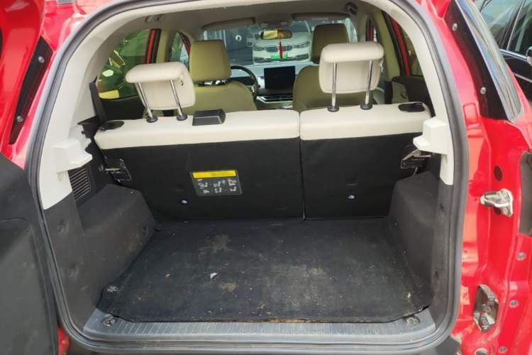 Used BYD Yuan Pro 2021 401 km Luxury Version Trunk