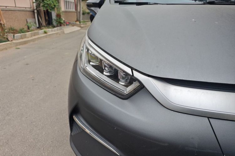 Used BYD Yuan Pro 2021 401 km Luxury Version Right Front Headlight