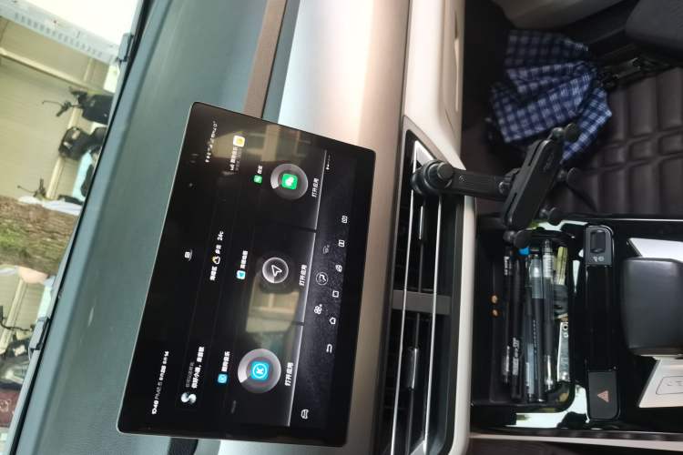 Used BYD Yuan Pro 2021 401 km Deluxe Version Audio And AC Panel