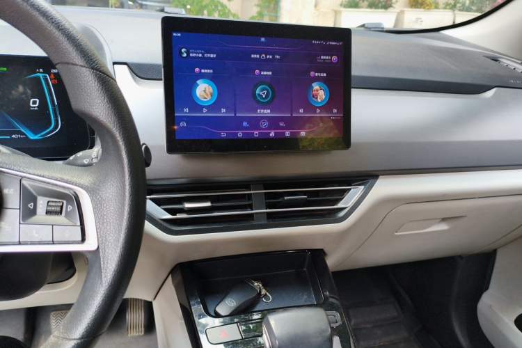 Used BYD Yuan Pro 2021 401 km Luxury Version Audio And AC Panel