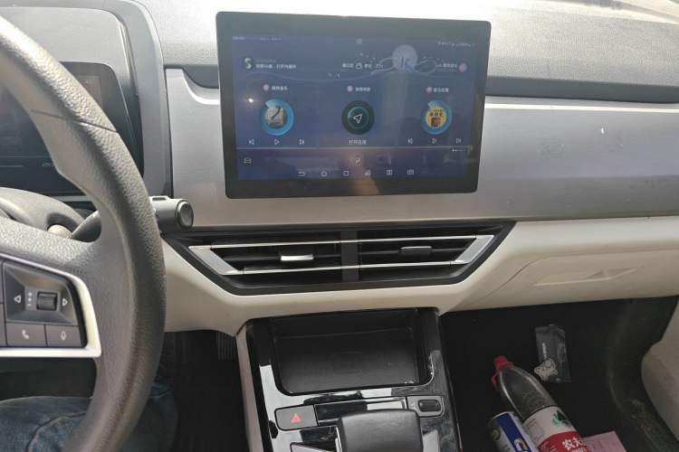 Used BYD Yuan Pro 2021 401 km Deluxe Version Audio And AC Panel