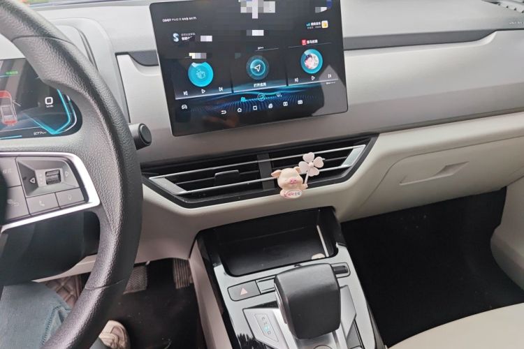 Used BYD Yuan Pro 2021 401 km Deluxe Version Audio And AC Panel