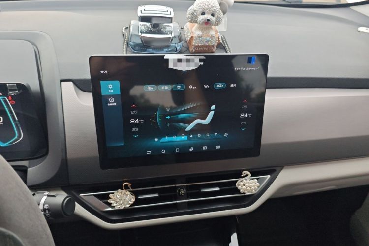 Used BYD Yuan Pro 2021 401 km Luxury Version Audio And AC Panel