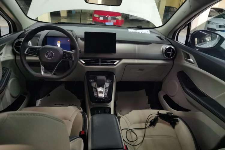 Used BYD Yuan Pro 2021 401 km Deluxe Version Center Console