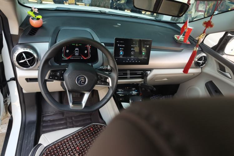 Used BYD Yuan Pro 2021 401 km Deluxe Version Center Console