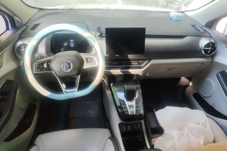 Used BYD Yuan Pro 2021 "Love for a Lifetime" Edition Center Console