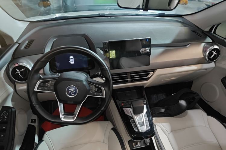 Used BYD Yuan Pro 2021 401 km Deluxe Version Center Console