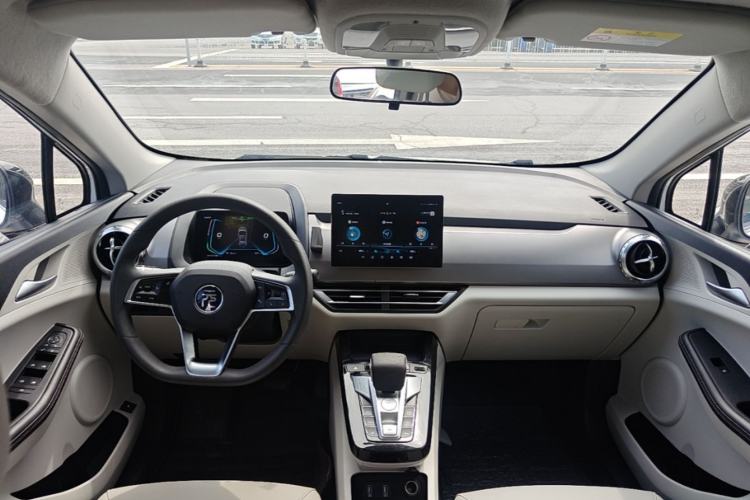 Used BYD Yuan Pro 2021 401 km Deluxe Version Center Console