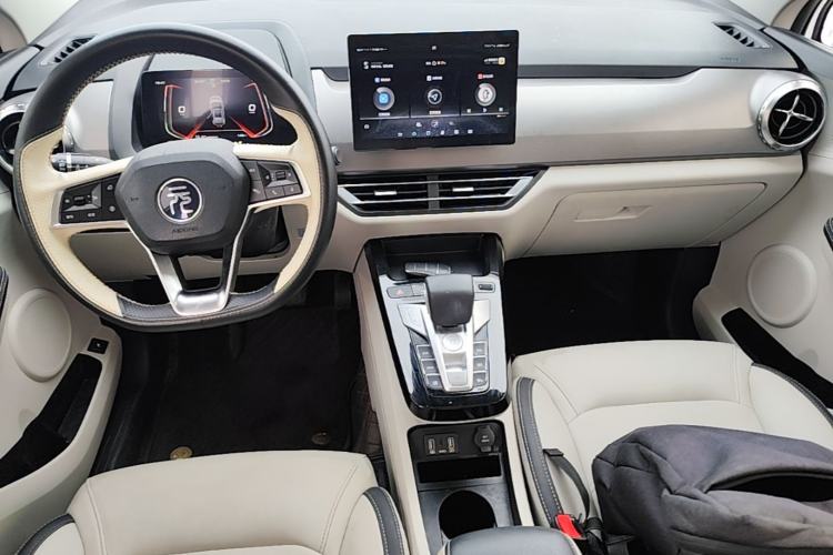 Used BYD Yuan Pro 2021 401 km Deluxe Version Center Console