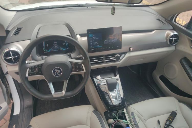 Used BYD Yuan Pro 2021 401 km Deluxe Version Center Console