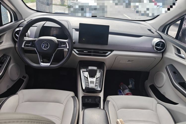 Used BYD Yuan Pro 2021 401 km Deluxe Version Center Console