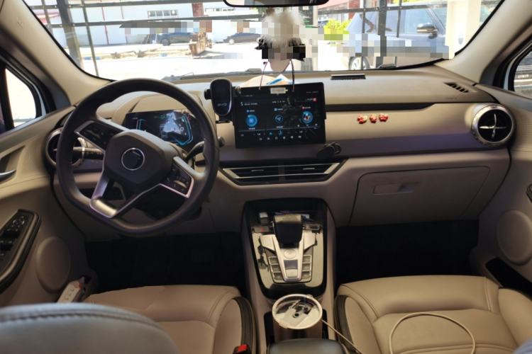 Used BYD Yuan Pro 2021 401 km Deluxe Version Center Console