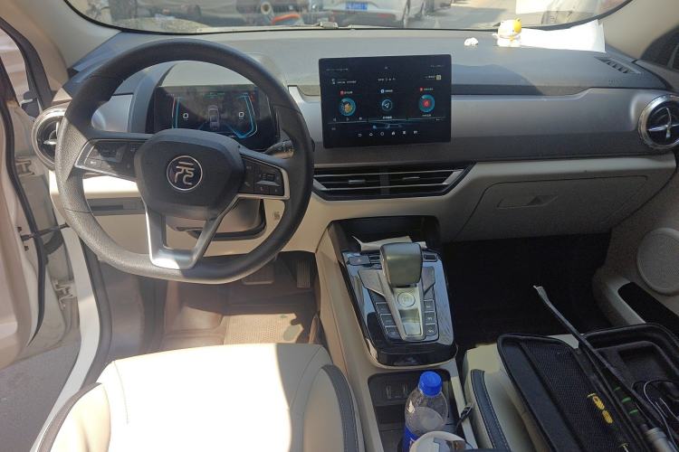 Used BYD Yuan Pro 2021 401 km Deluxe Version Center Console