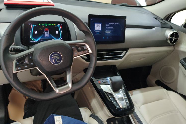Used BYD Yuan Pro 2021 401 km Deluxe Version Center Console