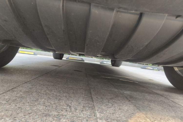 Used BYD Yuan Pro 2021 401 km Deluxe Version Chassis Front