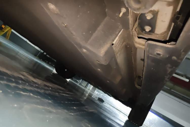 Used BYD Yuan Pro 2021 401 km Deluxe Version Chassis Rear Right