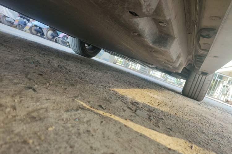 Used BYD Yuan Pro 2021 401 km Luxury Version Chassis Rear Right