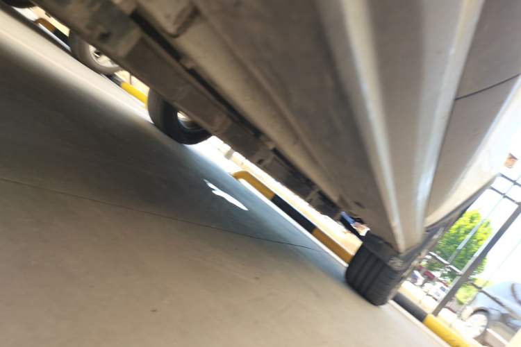 Used BYD Yuan Pro 2021 401 km Deluxe Version Chassis Rear Right