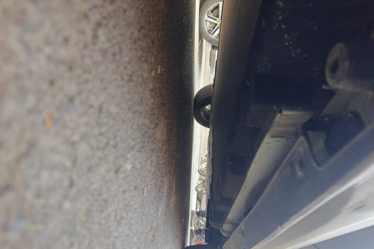 Used BYD Yuan Pro 2021 401 km Deluxe Version Chassis Rear Right