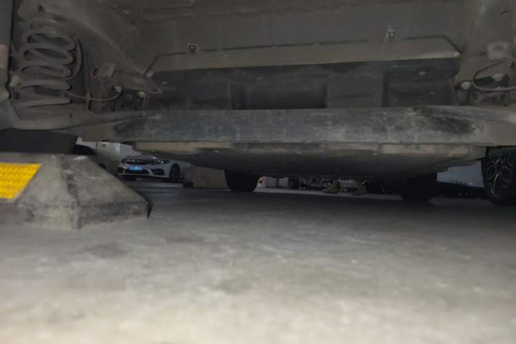 Used BYD Yuan Pro 2021 401 km Deluxe Version Chassis Rear