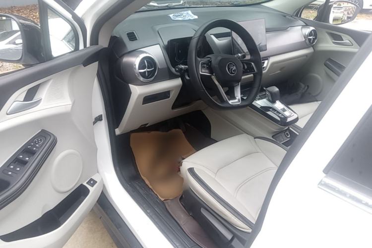 Used BYD Yuan Pro 2021 401 km Luxury Version Driver Seat