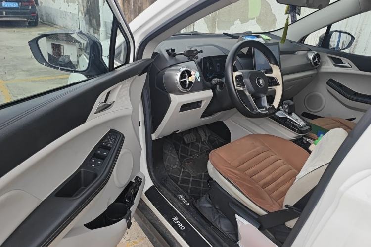 Used BYD Yuan Pro 2021 401 km Luxury Version Driver Seat
