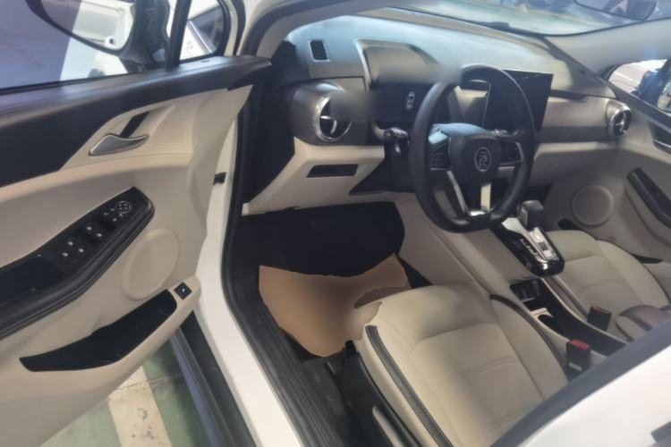 Used BYD Yuan Pro 2021 401 km Luxury Version Driver Seat