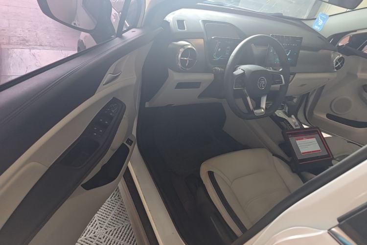 Used BYD Yuan Pro 2021 401 km Deluxe Version Driver Seat